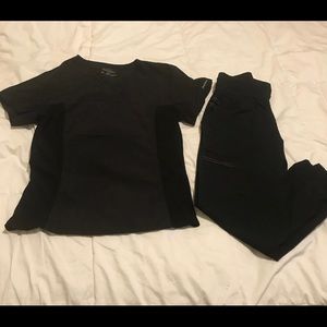 Cherokee flexibles revolution scrub set size small